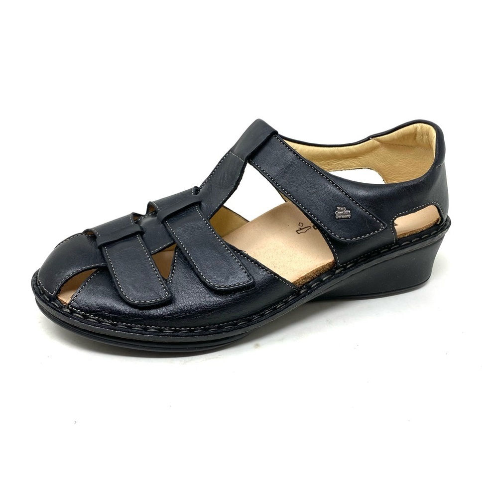 Finn Comfort Funen Black Leather Comfort Sandal Hook Loop Arch Support